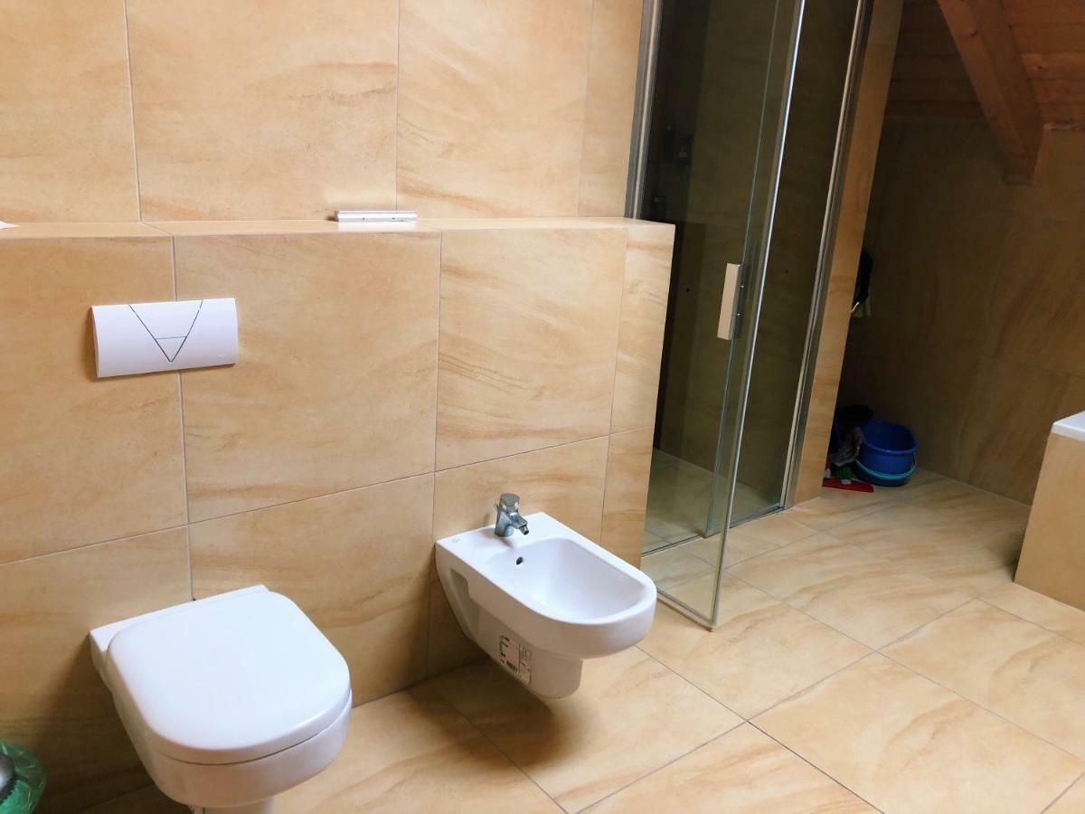 Apartman Pod Orechom Drienica エクステリア 写真